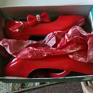 Pretty girls dress shoes